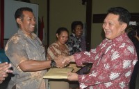 OPD Sarmi Didorong Monitoring Meja Tiga Bulan Sekali